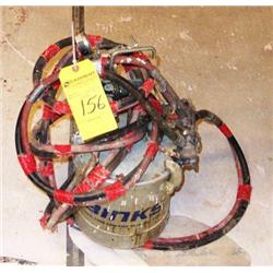 PAINT TANK WITH SPRAY GUN