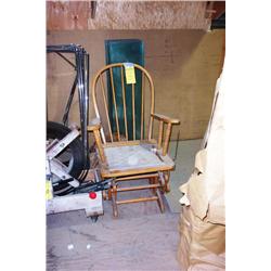 ROCKING CHAIR