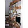 Image 1 : LOT HARDWARE IN SHELFS