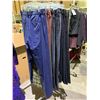 Image 2 : LOT OF ASSORTED JEANS & PANTS