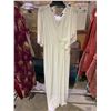Image 2 : AFTER FIVE DRESS SIZE 6, JOVANI DRESS SIZE 6 & HALSTON HERITAGE DRESS SIZE 10