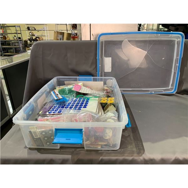 BIN OF ASSORTED JEWELRY