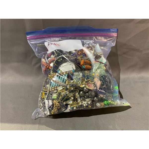 BAG OF ASSORTED JEWELRY