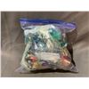 Image 2 : BAG OF ASSORTED JEWELRY