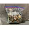 Image 2 : BAG OF ASSORTED JEWELRY