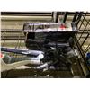 Image 2 : 2 SHARK WANDVACS & EUREKA LIGHTSPEED 2-IN-1 CORDLESS VACUUM