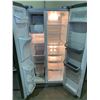 Image 2 : FRIGIDAIRE STAINLESS STEEL SIDE BY SIDE FRIDGE WITH WATER/ICE DISPENSER