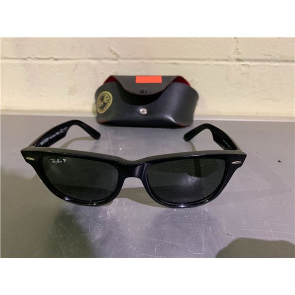 RAY BAN SUNGLASSES WITH CASE