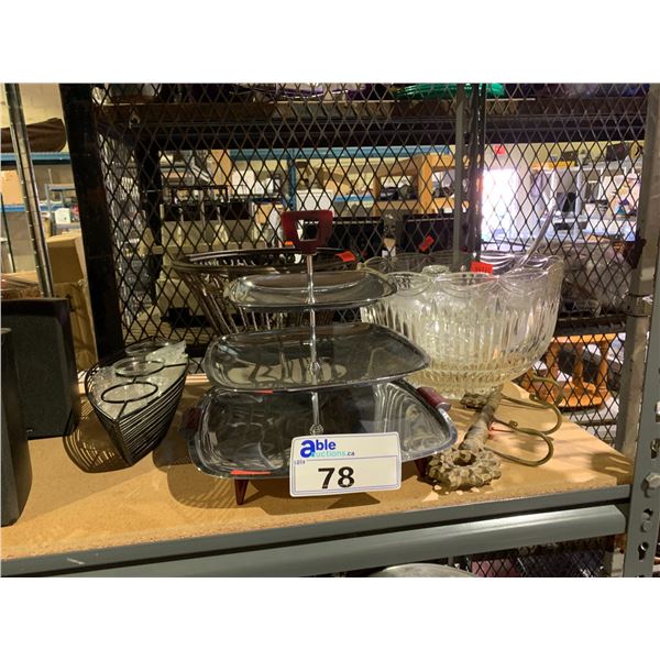 LOT OF SERVING TRAY, GLASS PUNCH BOWL AND MORE