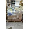Image 2 : PALLET OF ASSORTED VISITOR GUIDES, MAPS & BROCHURES