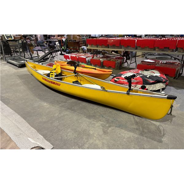 ONEIDA II 16' CANOE WITH PADDLES, SCOTTY ROD HOLDERS, LIFEJACKET, BILGE PUMP AND MORE