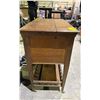 Image 2 : ANTIQUE OAK BAR UNIT