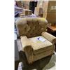 Image 1 : LA-Z-BOY CLASSIC RECLINER