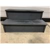 Image 2 : BLACK 32" W PLASTIC JACUZZI STEPS