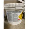 Image 2 : 11.3KG BUCKET OF BIOGUARD BURN-OUT 3 MULTIPURPOSE GRANULAR CHLORINE POOL / HOT TUB CHEMICAL