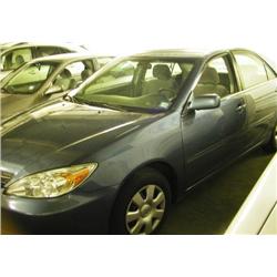 2002 TOYOTA CAMRY LE