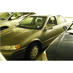 1999 TOYOTA CAMRY LE