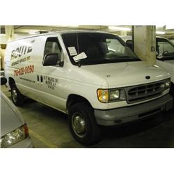 2000 FORD CARGO VAN E-250