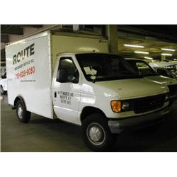 2004 FORD SUPER DUTY BOX TRUCK E-350