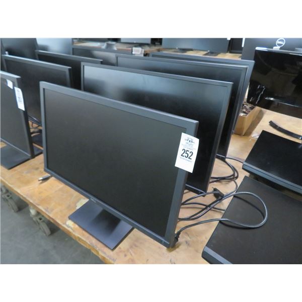 4-Dell Approx 16  LED Monitor - 4 X $