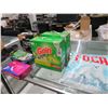 Image 1 : Asst. Detergent Pads and Wet Cloth