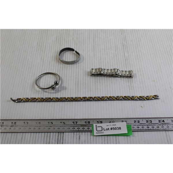 (4) Bracelets