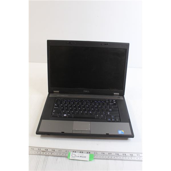 Dell Laptop - No Hardrive, Use for Parts or Repair