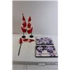 Image 1 : (3) Small Canadian Flags, (2) Hockey Pictures - 10" x 8"