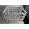 Image 4 : (2) Plastic Crates