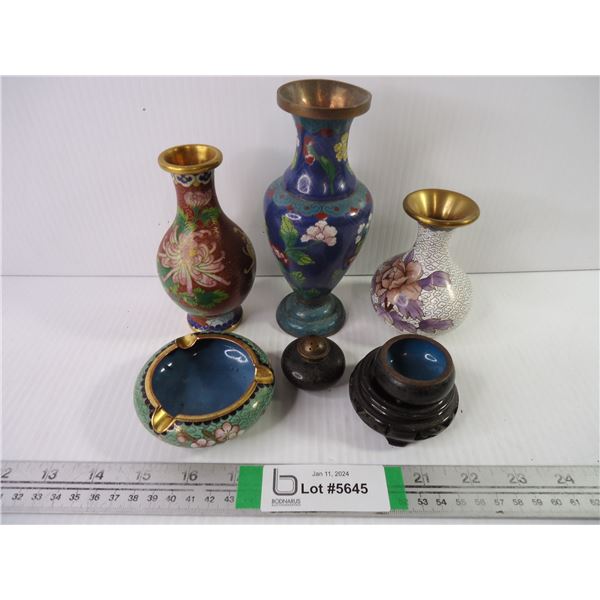 (3) Small Decorative Vases, Ashtray, Spice Jar