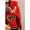 Image 3 : Autographed Calgary Flames Johnny Gaudreau Jersey - Size 52