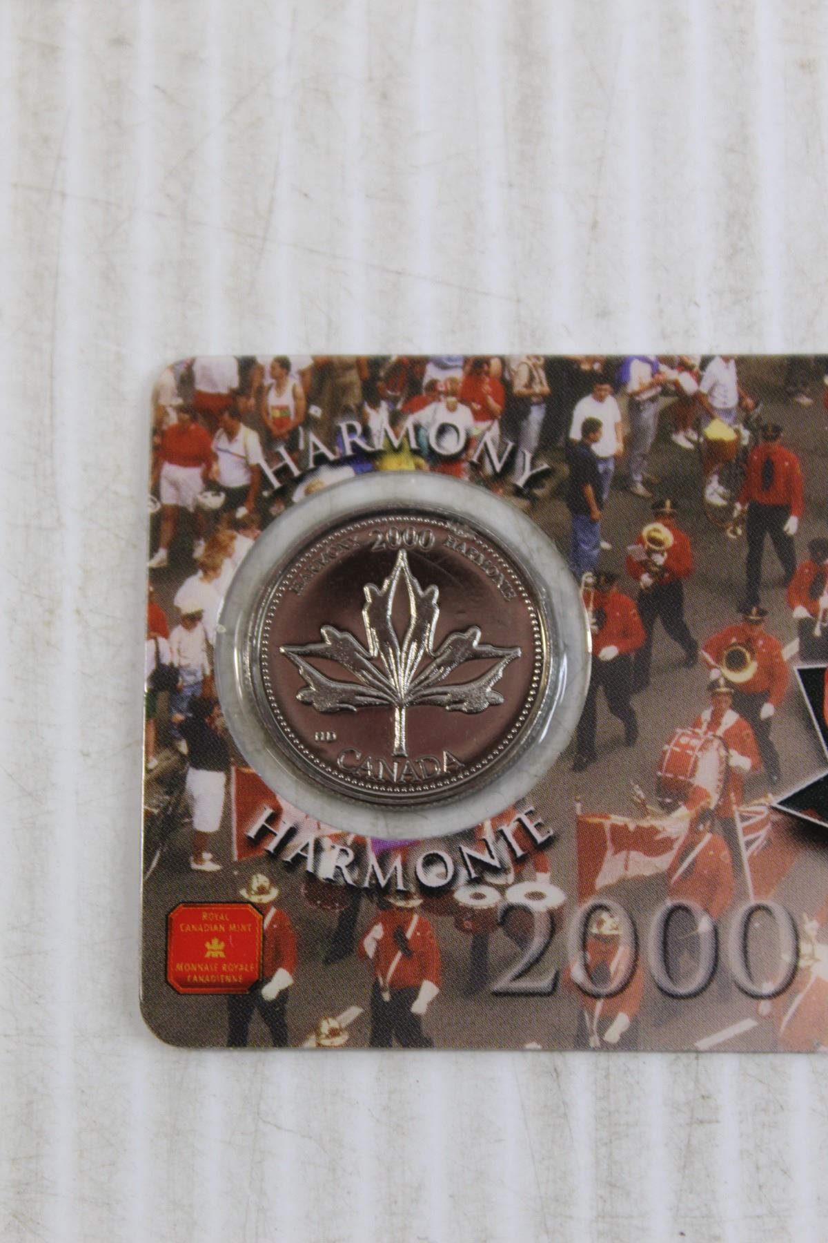 ^ Canadian Harmony 2000 Coin - Bodnarus Auctioneering