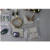 Image 2 : Assorted Jewelry - Bracelets, Pendants