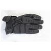 Image 2 : Pair of Harley-Davidson Gloves