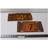 Image 1 : (2) Antique Saskatchewan License Plates - 1933, 1939