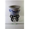 Image 1 : Japanese Inspired Blue and White Jardinière On Stand