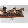 Image 6 : Metal Horse & Wagon Lamp/Clock on Wooden Base - Not Working