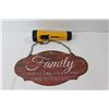 Image 3 : Vintage Picture Frame, Family Sign, Flashlight, Vacuum Attachment, Mechanical Pencil