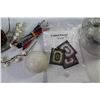 Image 5 : Knee Pads - Pens - Napkin Holders - Folding Place Mats - Misc. Items