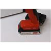 Image 5 : Black & Decker Battery Powered Drill w/Two Batteries - No Charger