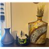 Image 1 : Assorted Collection of Inside Home Decor, Humidifier, Candle Holder and Decorative Vase