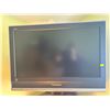 Image 1 : Panasonic Viera 32 inch Flat Screen comes with Base
