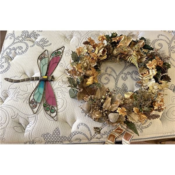 Christmas Wreath and Dragonfly - Decorative Items