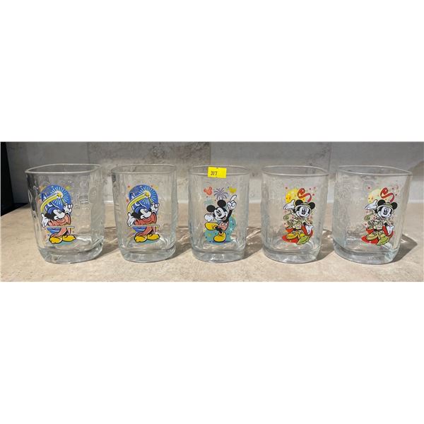 Vintage Collectible MIckey Mouse McDonalds Glasses 5 in Total