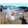Image 4 : NISSAN ALTIMA 2005 T-DONATION