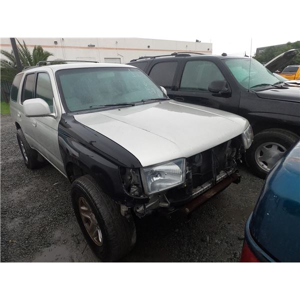 TOYOTA 4RUNNER 2001 ADT-DONATION