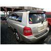 Image 4 : TOYOTA HIGHLANDER 2002 T-DONATION