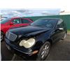 Image 1 : MERCEDES C CLASS 2001 T-DONATION