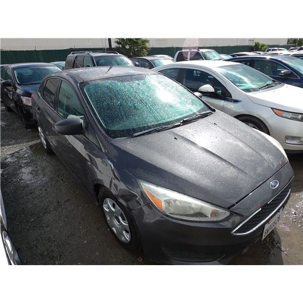 FORD FOCUS 2015 T/REPO