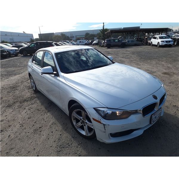 BMW 328I 2014 T